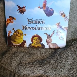 Dreamworks Shrek x Revolution Eyeshadow Palette